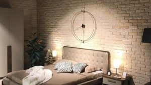 Barok Tuğla Krem Modeli Yatak Odası Tuğla Duvar Kaplama Uygulaması
